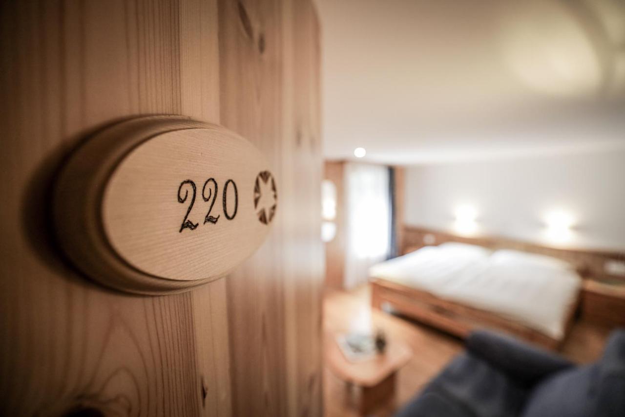 Hotel Sonnenhalde, Arosa Extérieur photo
