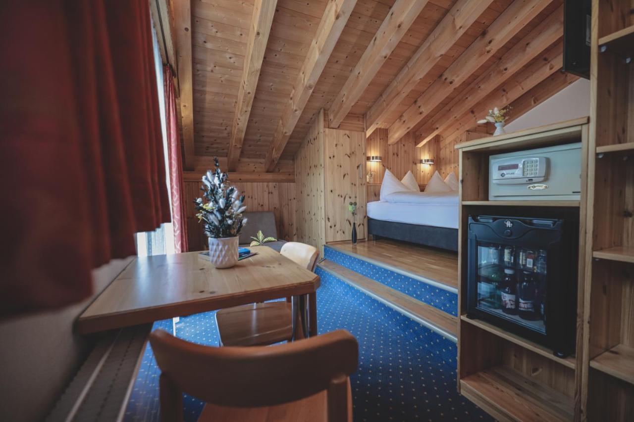 Hotel Sonnenhalde, Arosa Extérieur photo