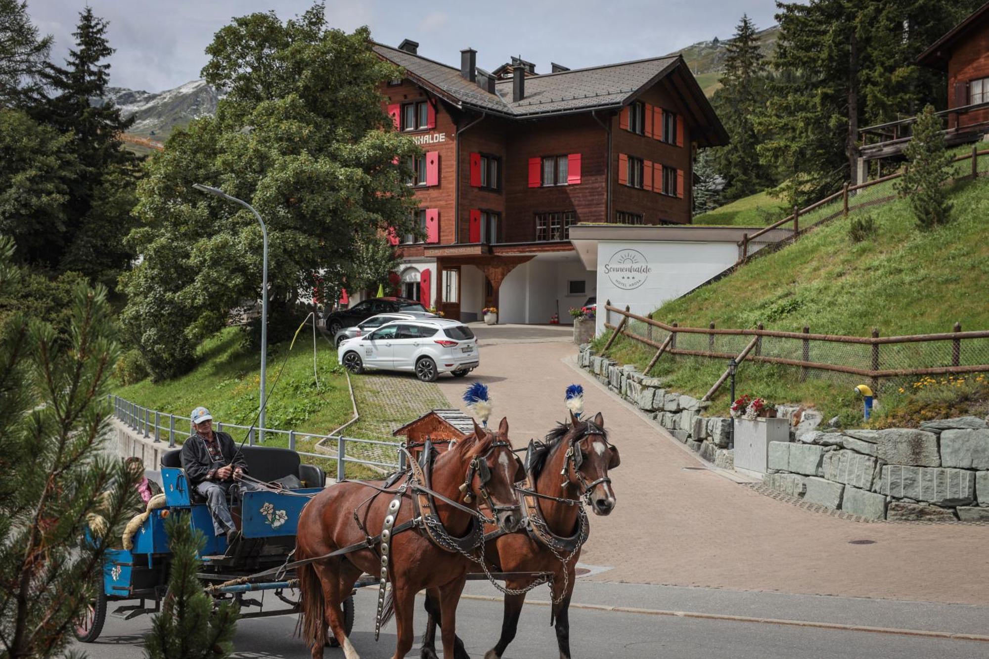 Hotel Sonnenhalde, Arosa Extérieur photo